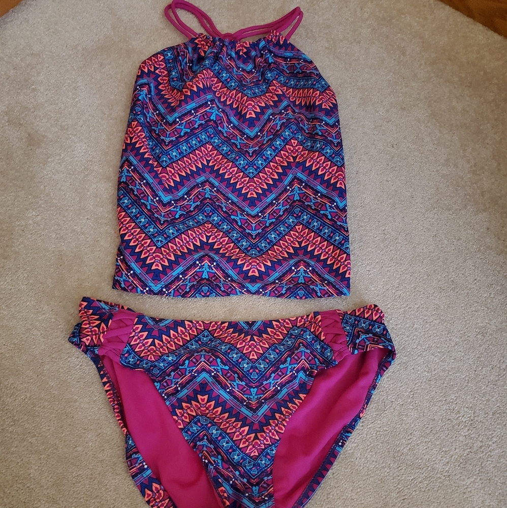 Swim suit